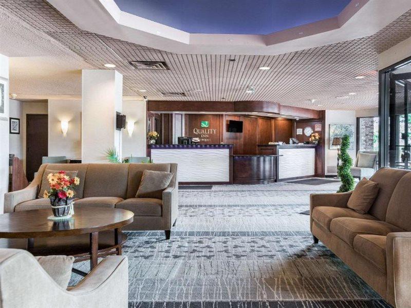 Hotel Wingate By Wyndham Troy Exterior foto